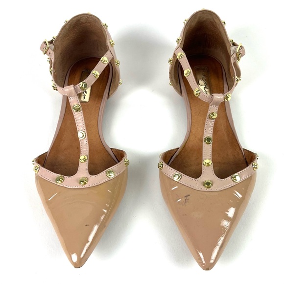 Halogen Olsen Pointy Toe Beige Patent Leather Studded T-Strap Flats - Picture 3 of 8